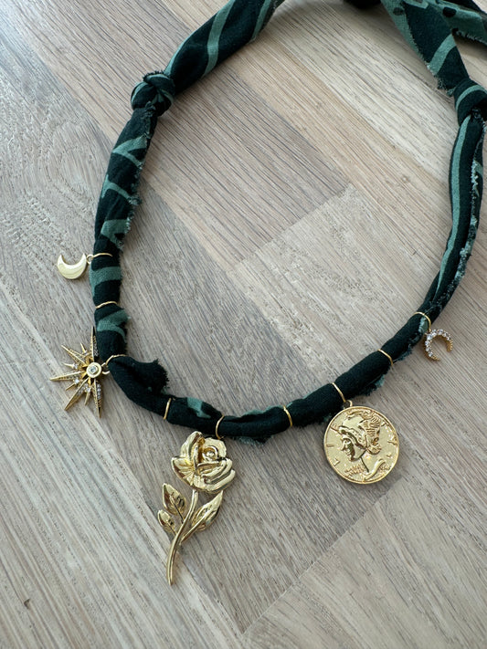 Bandana Necklace Hunter Green